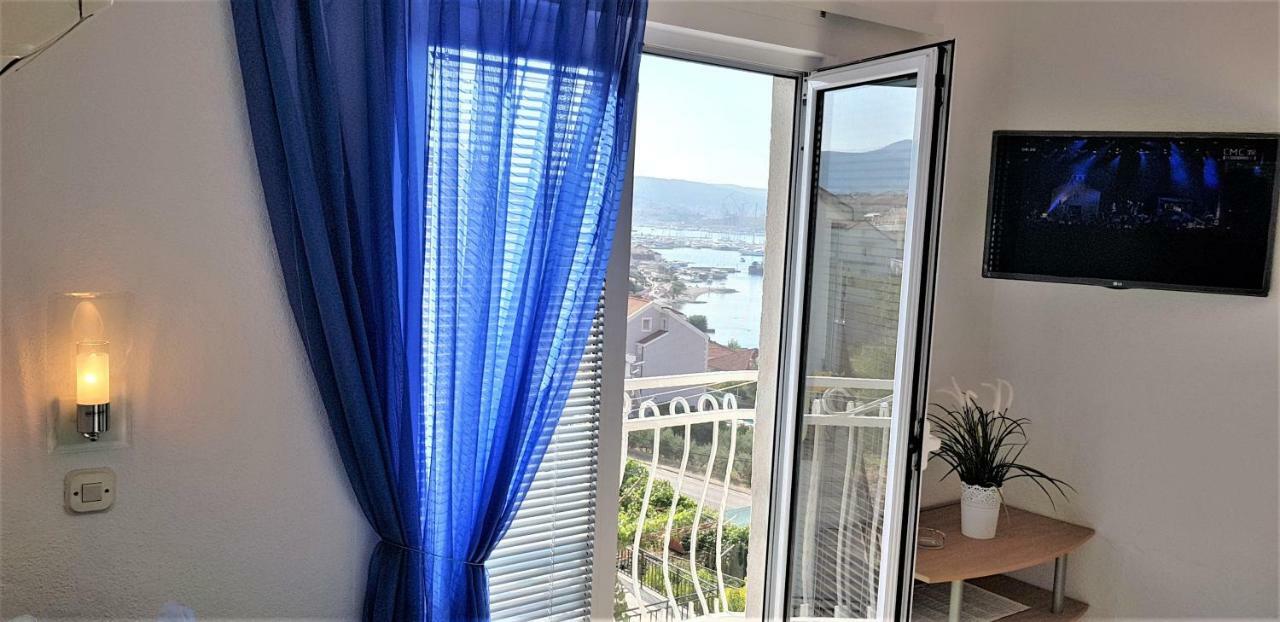 Adriatic Sea View Apartments Trogir Exterior photo